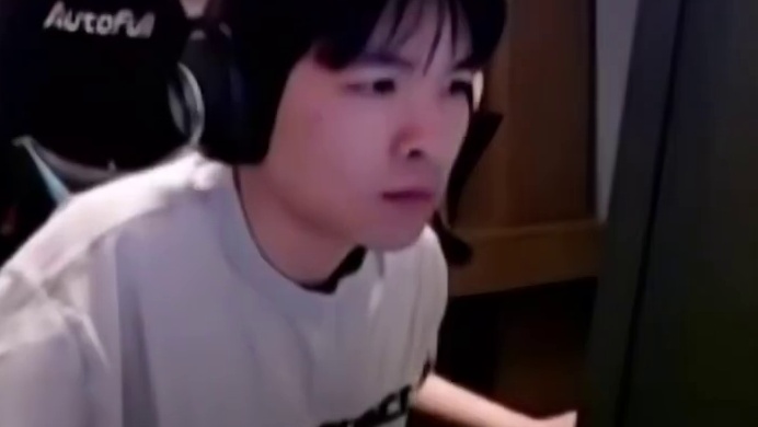 《酱味大鸡》 【cxy】“这么能杀你……”