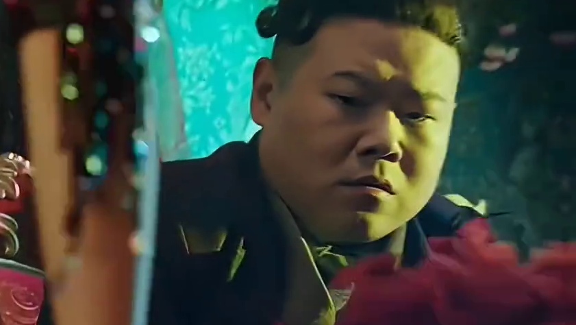 麻烦你照照镜子好嘛