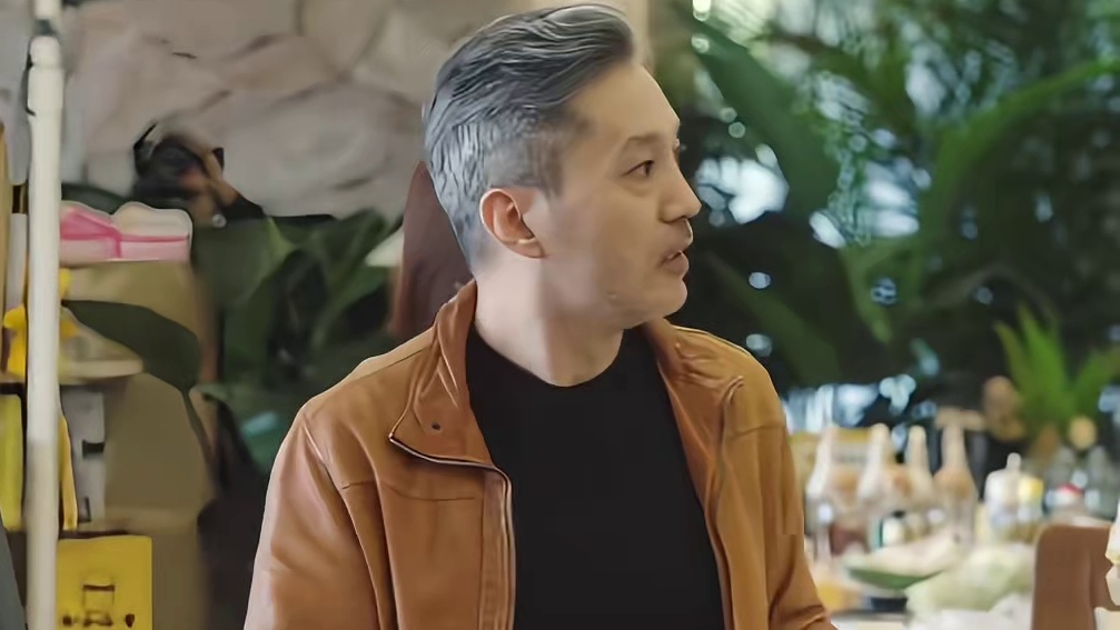 五旬大叔上恋综，看上女嘉宾的女儿，再一次刷新恋综下限