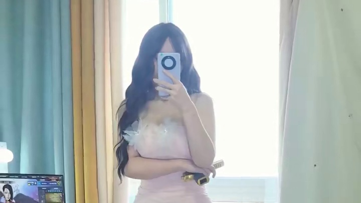 什么工作即能赚钱又能殴打顾客？ 穿越火线女玩家cf女玩家