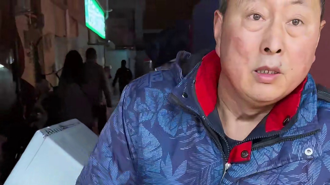 两元一杯现磨豆浆，你们喜欢喝嘛？