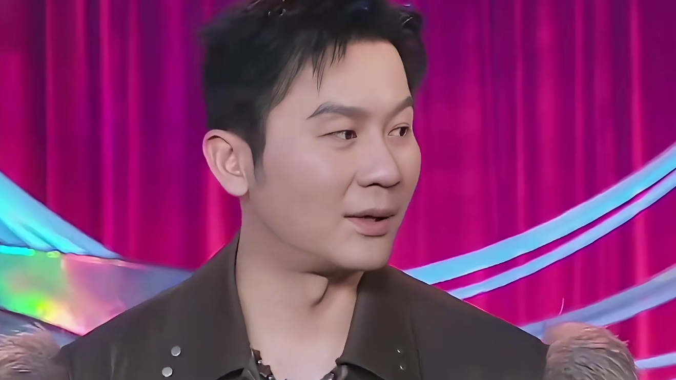 哈哈哈孟子义唱歌确实挺烂的