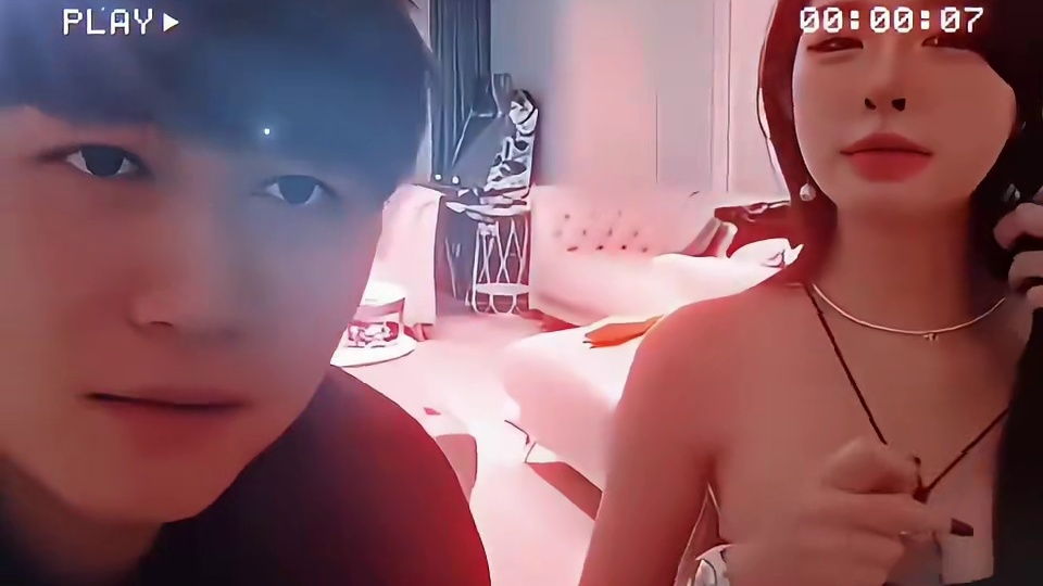 玉成了哺乳动物  ​