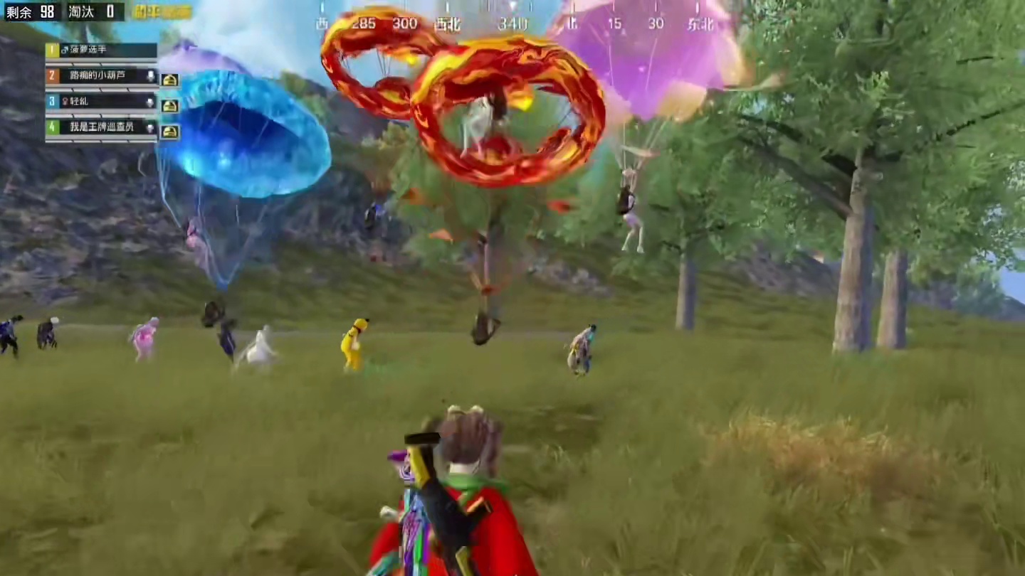 在航线尾部捡低保，把队友吓一跳，以为我开了哈哈哈