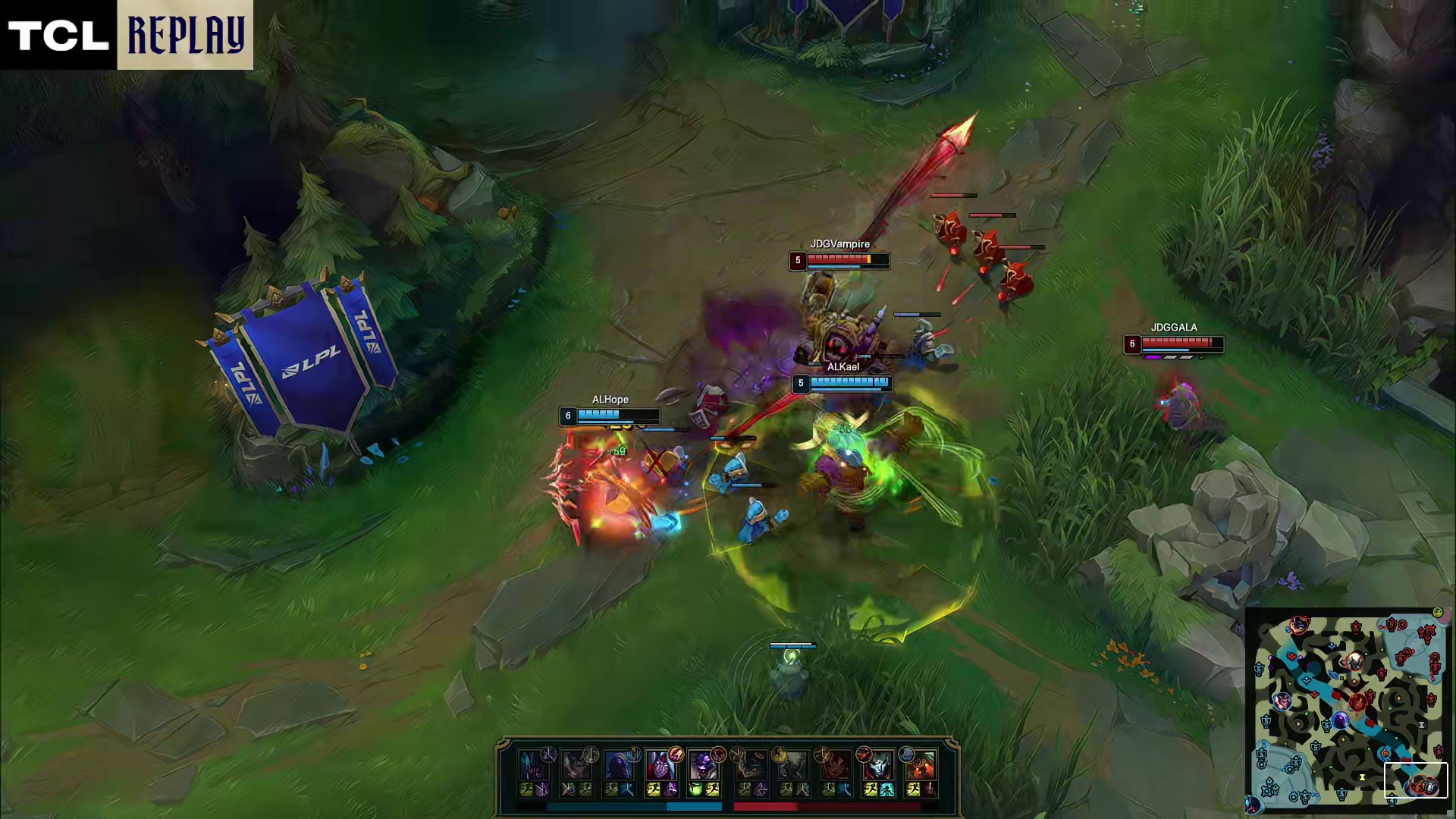 AL下路双人组反打击杀Vampire泰坦