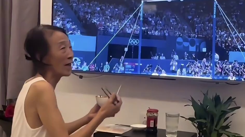 当时，他感受到一股来自东方的神秘力量