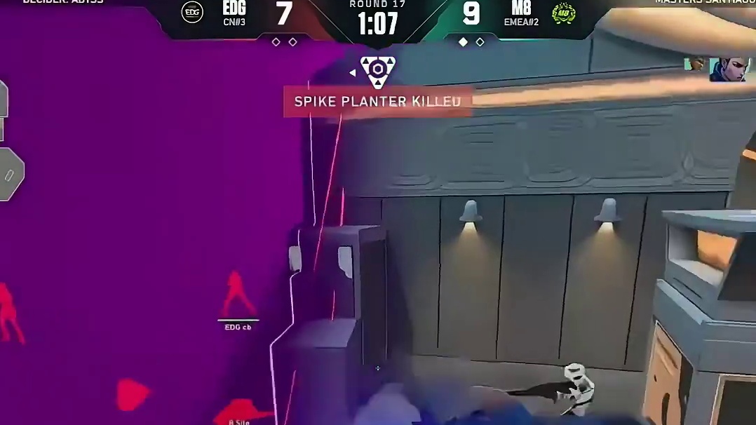 EDG圣地亚哥大师赛首战0比2不敌M8，给神枪看的都要气死了