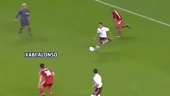 超级精彩的联动带球过人