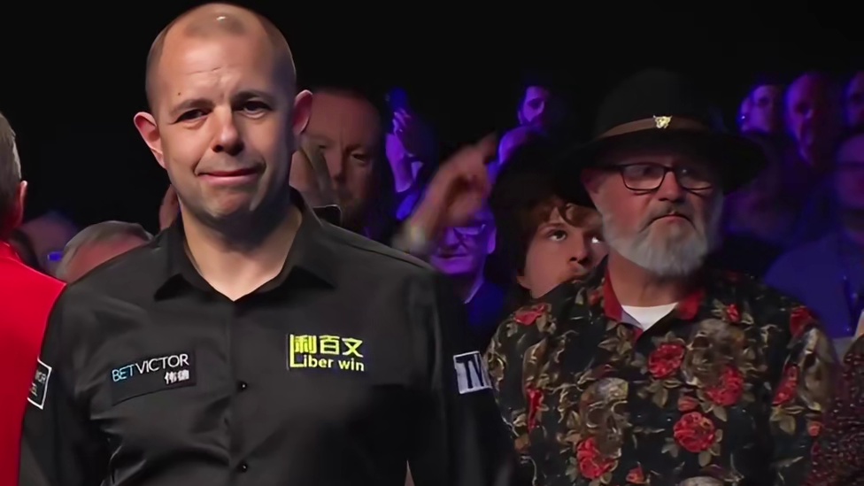 9-5打破冠军荒！霍金斯极限长台夺得个人职业生涯第五冠