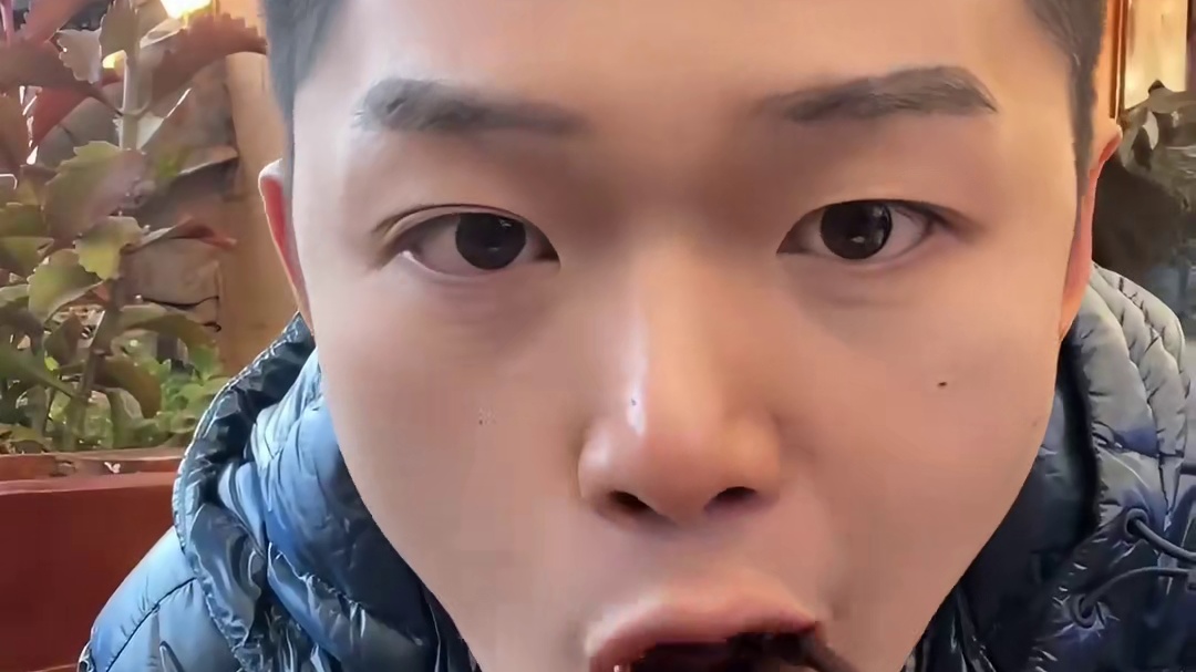 人生建议来大理一定要试试这里的特色铁板烧！！还能欣赏到苍山~