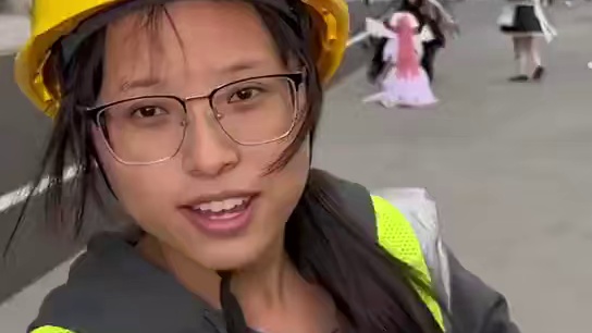 你们喷什么？她不出魅魔，你出给我看？  ​