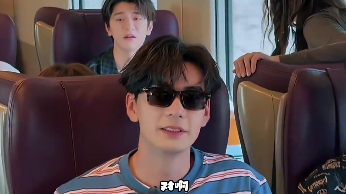 王玉雯给人一种，自己好朋友去当明星了，还是平时的样子