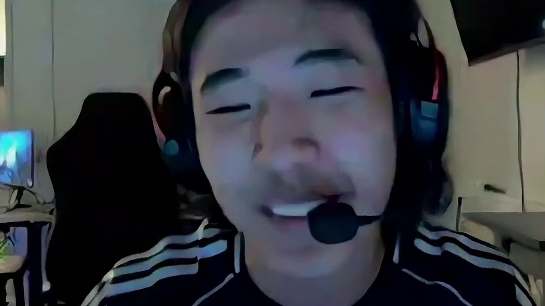 senzu在新队伍开心的放羊