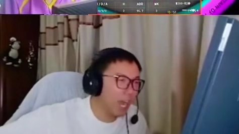 FPS游戏最高境界之人枪合一，花泽打狙头跟着鼠标晃动，CF真是个体验游戏！