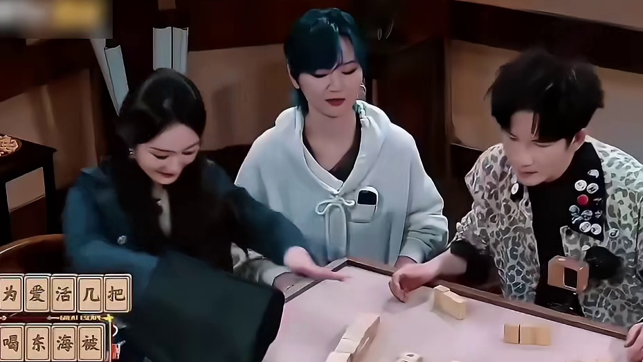 邪恶美羊羊？玩家手绘抽象对决太顶了