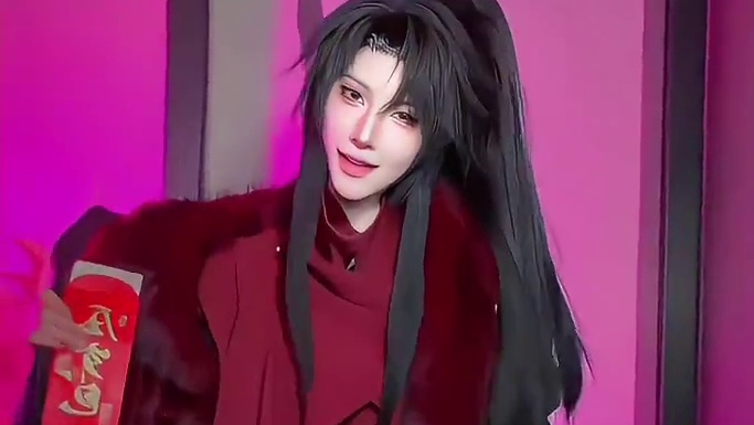 蓝二公子的抹额还挂在那狂徒的腰上！