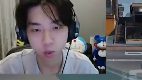 XDD吃瓜三角洲毁号,自愿给号被骗吃一垫长一智！ 依旧大串子孤存被Godv害了！