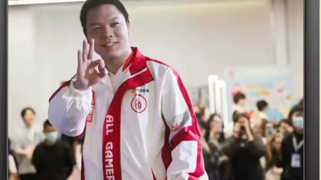 AG经理赵腾直播透露前两天去训练室给大帅上压力了