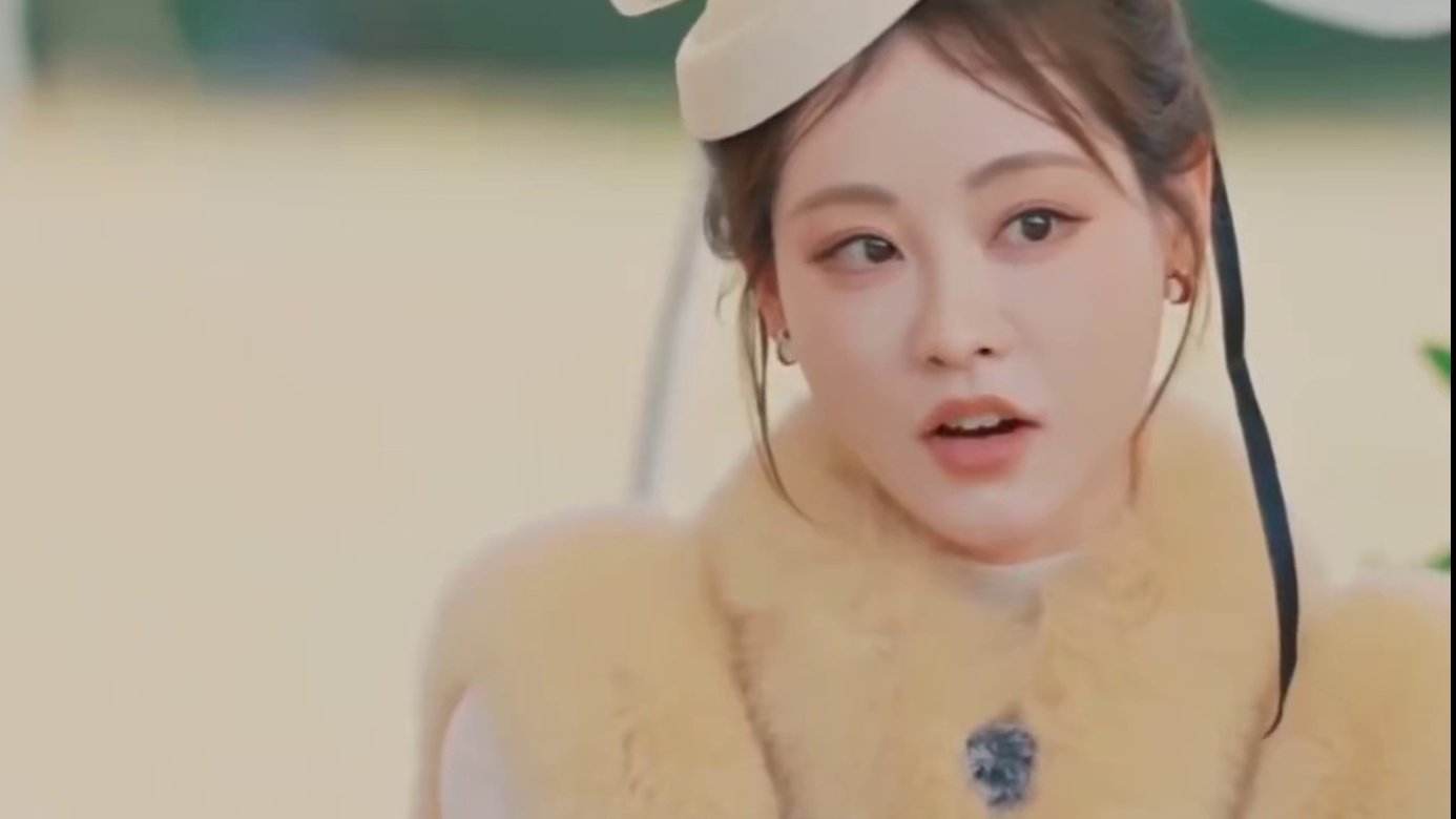 徐志胜贴脸开大：宋妍霏，你还是笑一笑吧臭脸