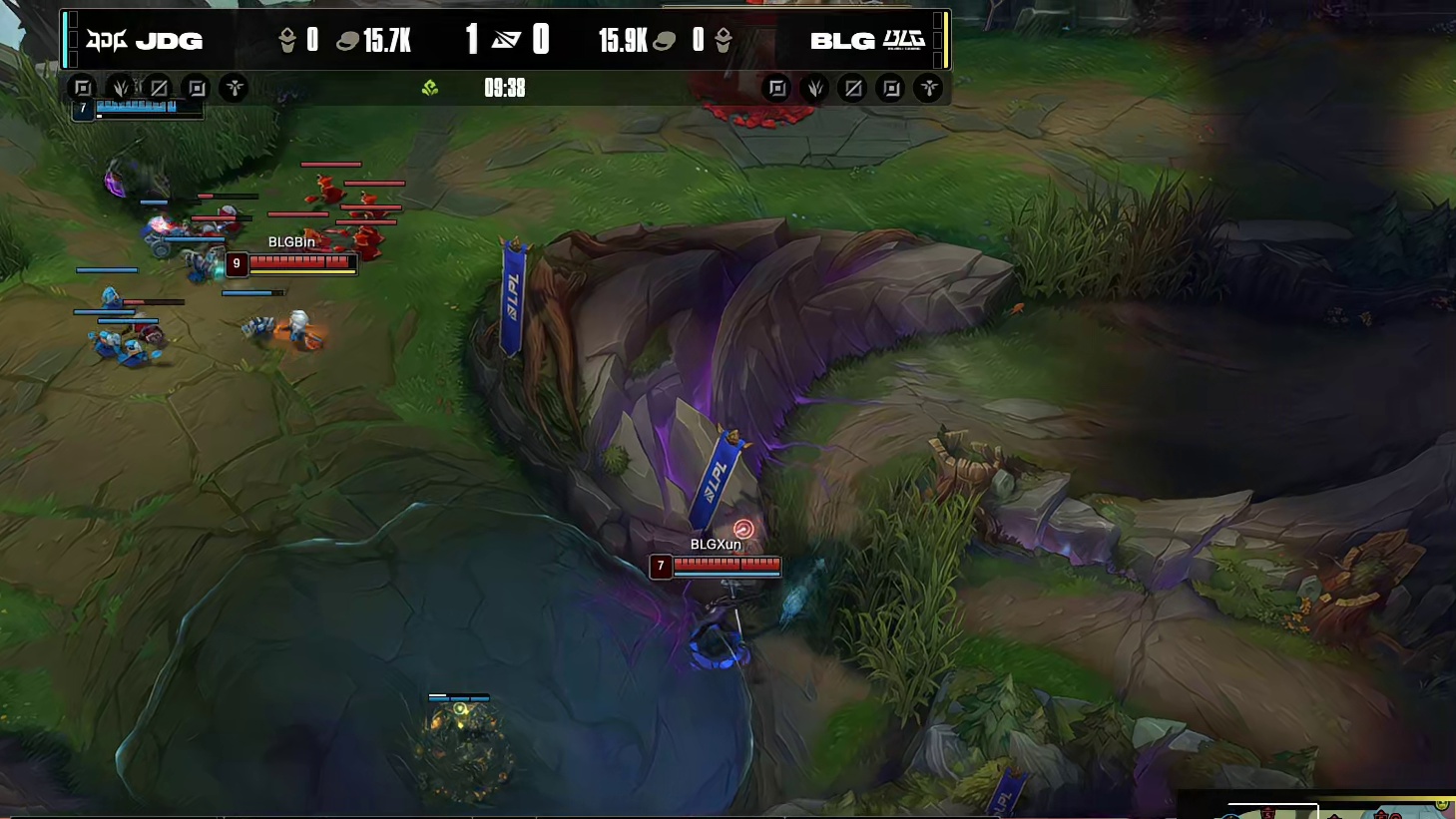 BLG上野联动击杀Xiaoxu鳄鱼