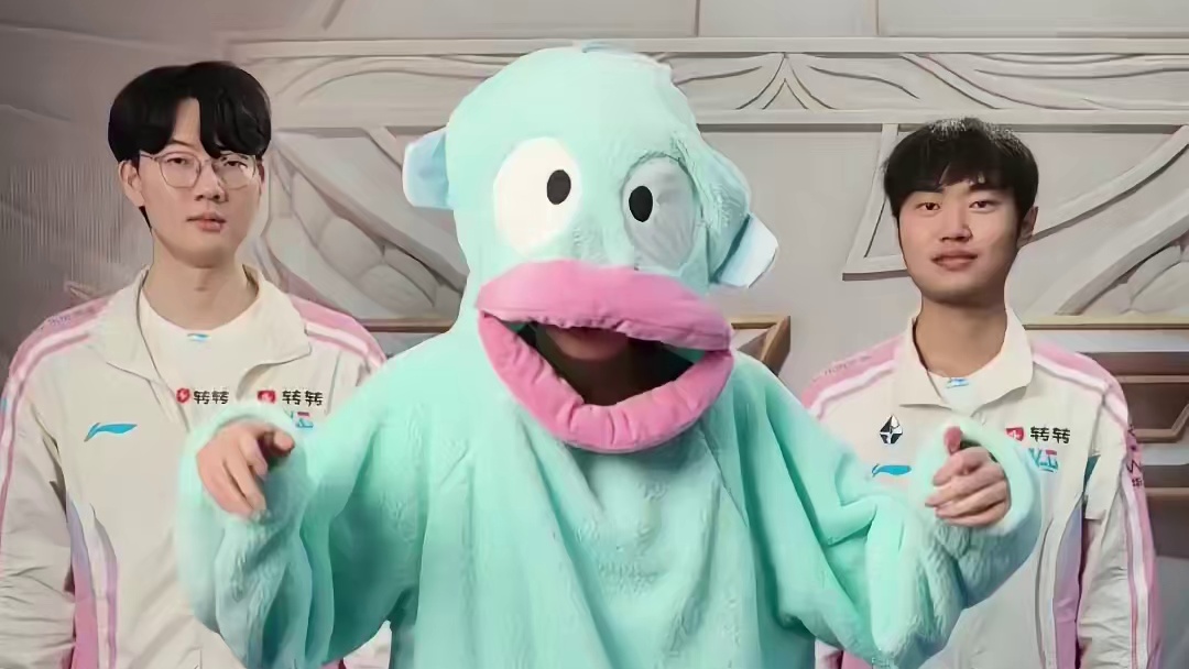 进了先锋赛俺们就这样庆祝 恭喜BLG！！！先锋赛加油！！！