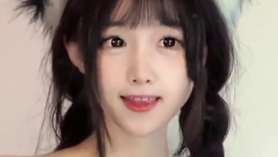 穿搭还得看我小奶糖 （激情绿茵贴贴 #我说了no手势舞 #马可波罗 #甜妹