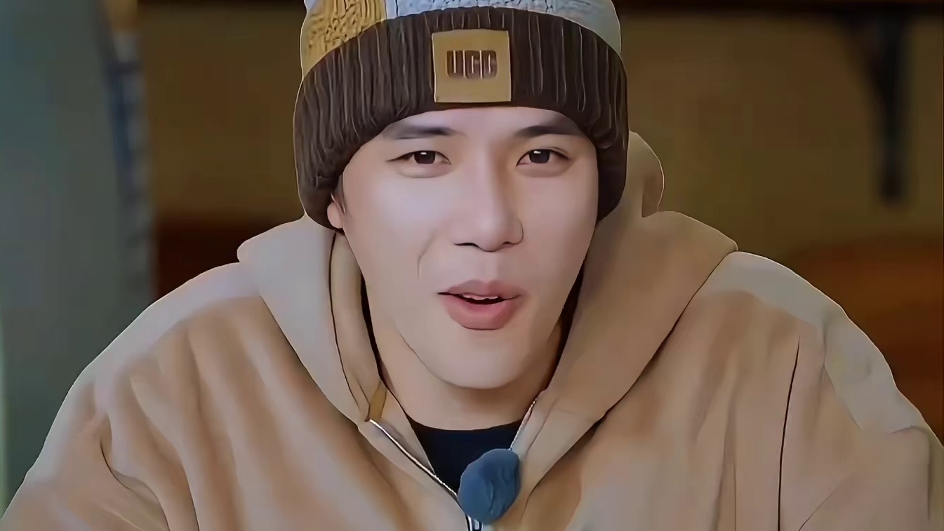 .看一次笑一次，反射度有点长