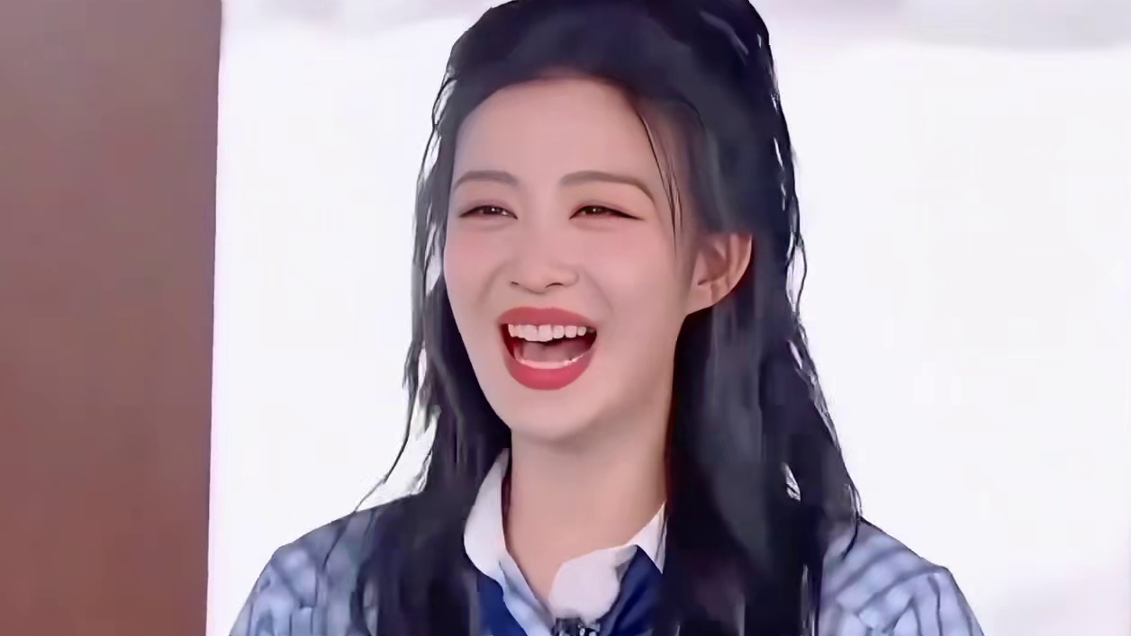 王楚然撒娇名场面，太可爱了吧