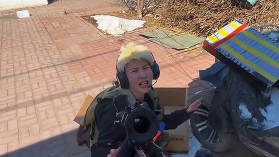 今天我AW全装！嘎嘎猛！ 三角洲s8蝶变时刻新赛季第一视角