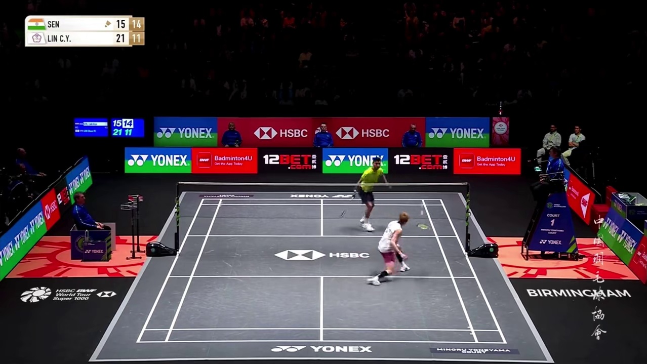 2026全英羽毛球公开赛男单决赛！林俊易在末局两次实现逆转反超对手，作为蛋总的迷弟，确实展现了非凡的