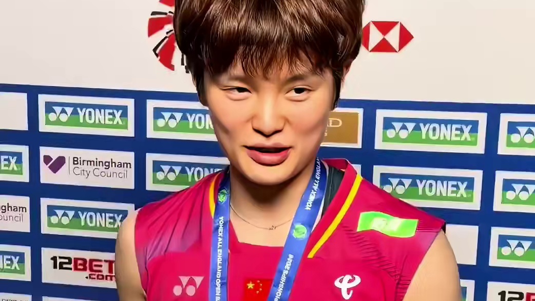 谁懂啊！全英赛女单决赛看得我全程攥紧拳头，王祉怡2-0横扫安洗莹，拿下含金量拉满的冠军，真的太提气了