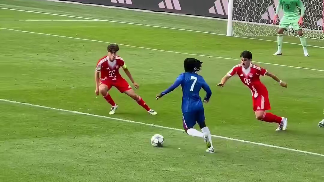 豪门青训这个水平算是可以吗