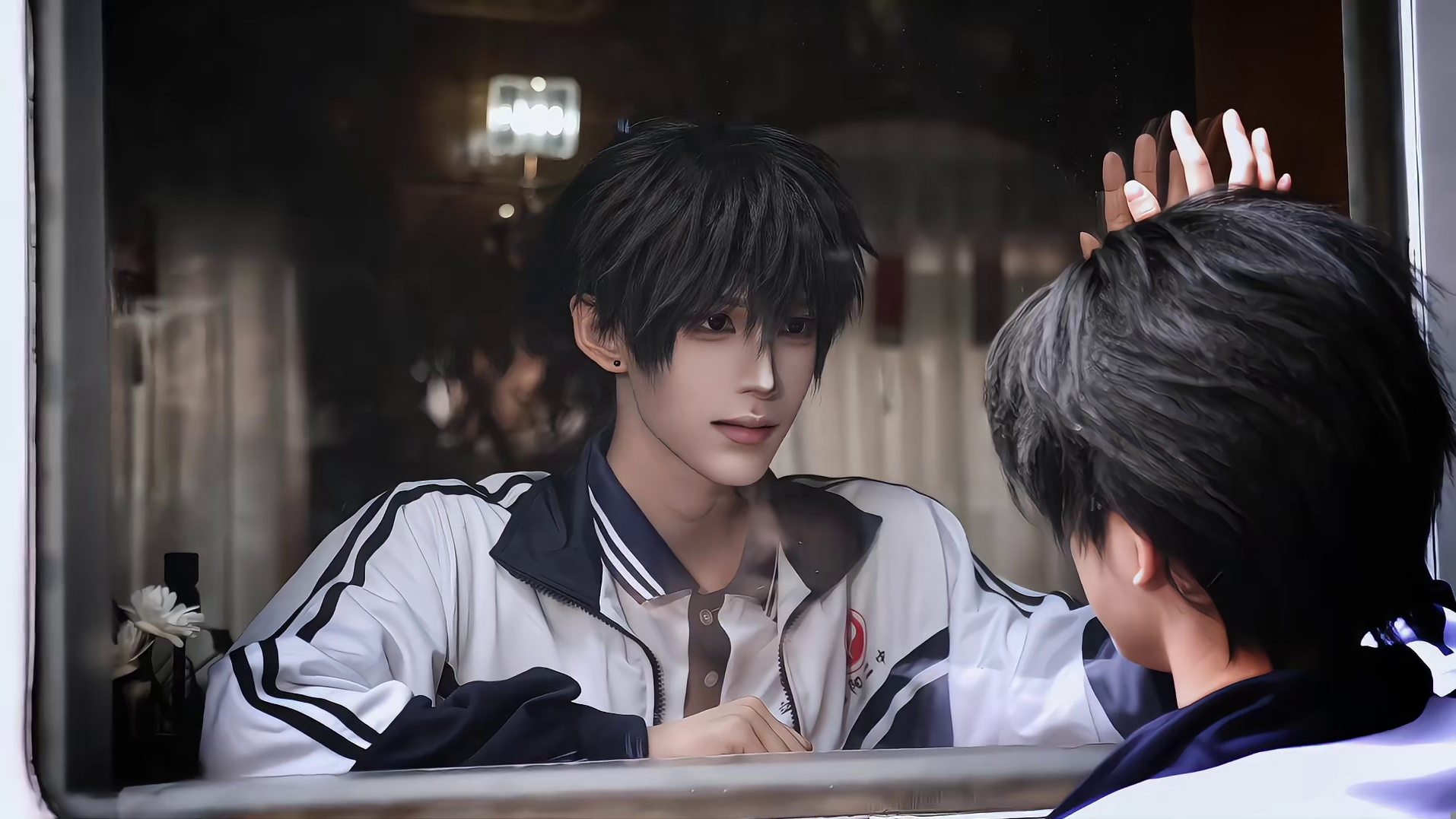 我唯一的超能力是“爱你胜过爱自己”