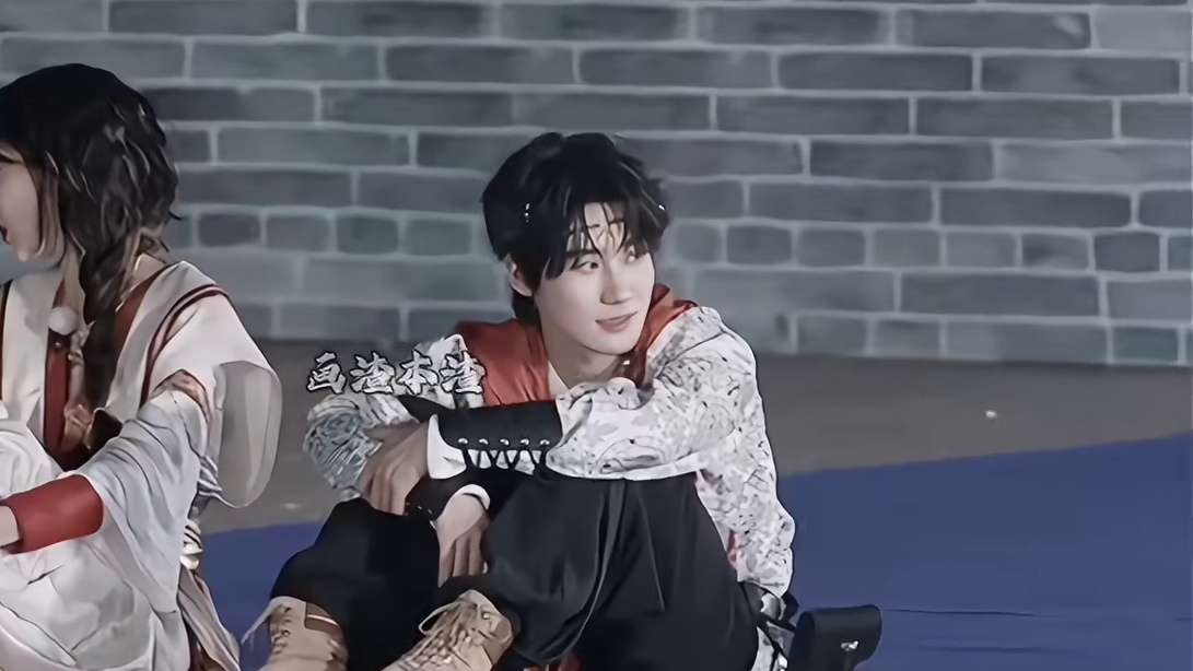 孟子义和范丞丞的对话，给张真源听呆了