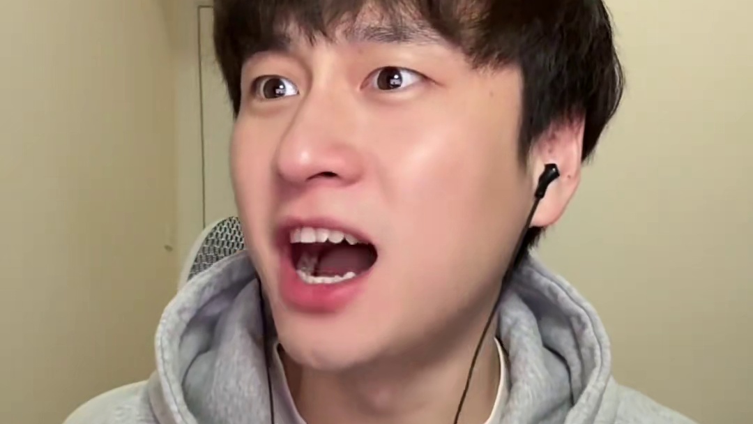 队友再坚持一下，别点…