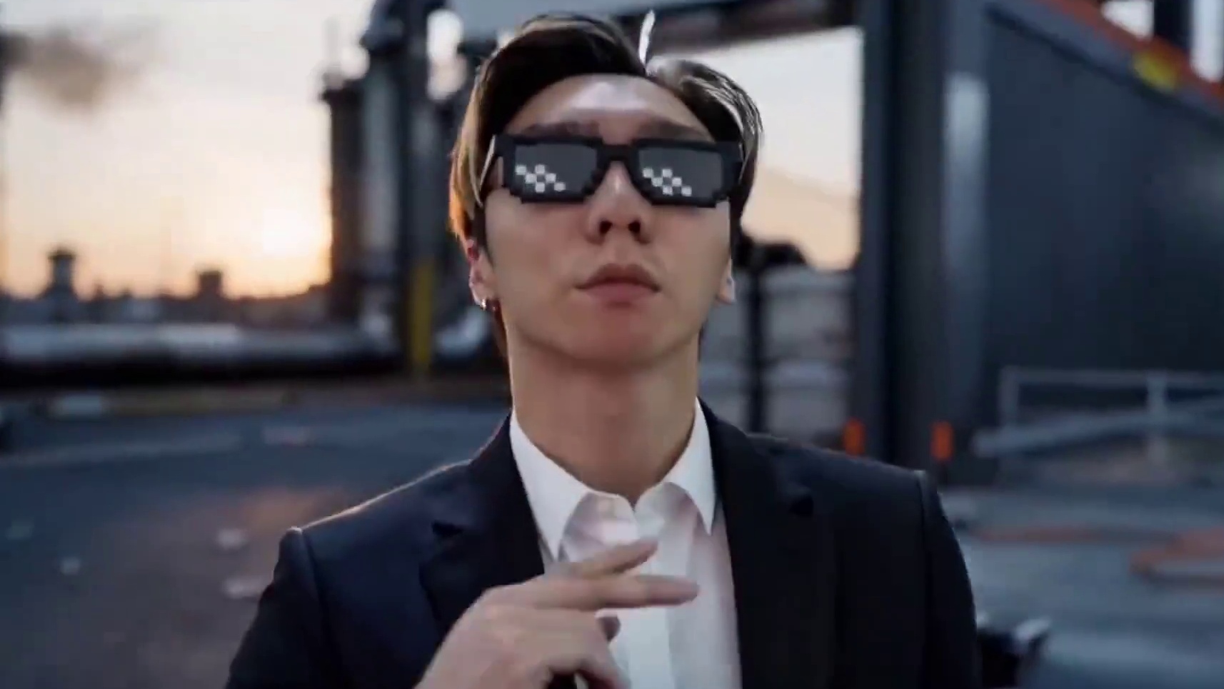 妖娆本天成 魅骨自然生