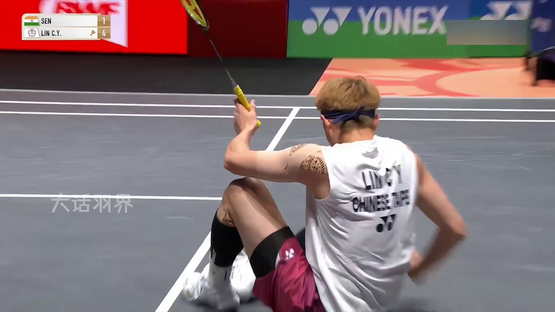 “矛与盾”，这是一场异常惨烈的攻防大战， 2026全英羽毛球公开赛林俊易VS拉克什亚