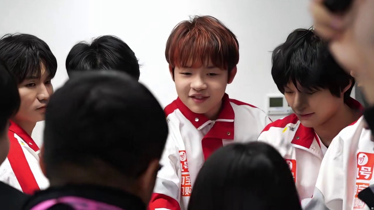 比赛加油！全力以赴！