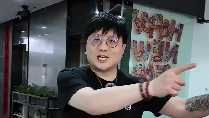 wAwa“突袭”前行者 ，看看都发生了什么趣事？快来围观！