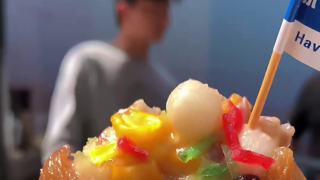 今天是芋泥梅花糕，爱糯叽叽的芋泥脑袋们可以冲啦！