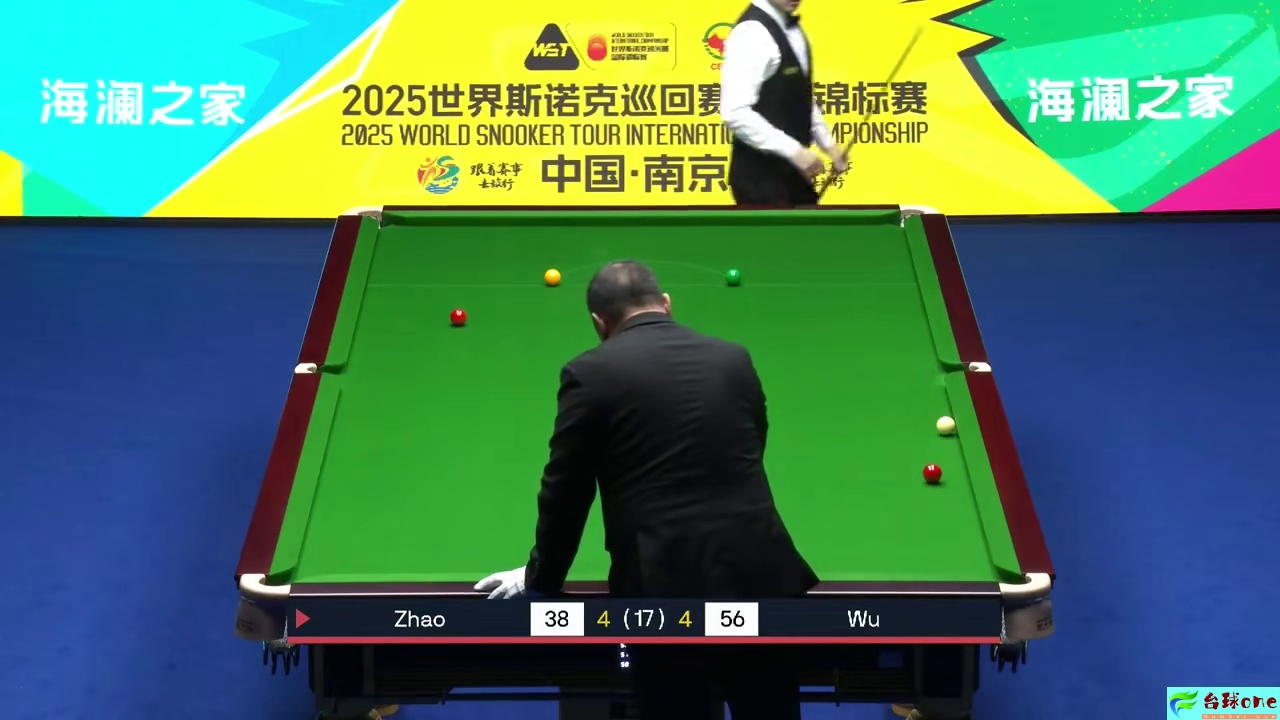 赵心童和吴宜泽极限对轰，56比56决胜时刻出现令人费解一幕！