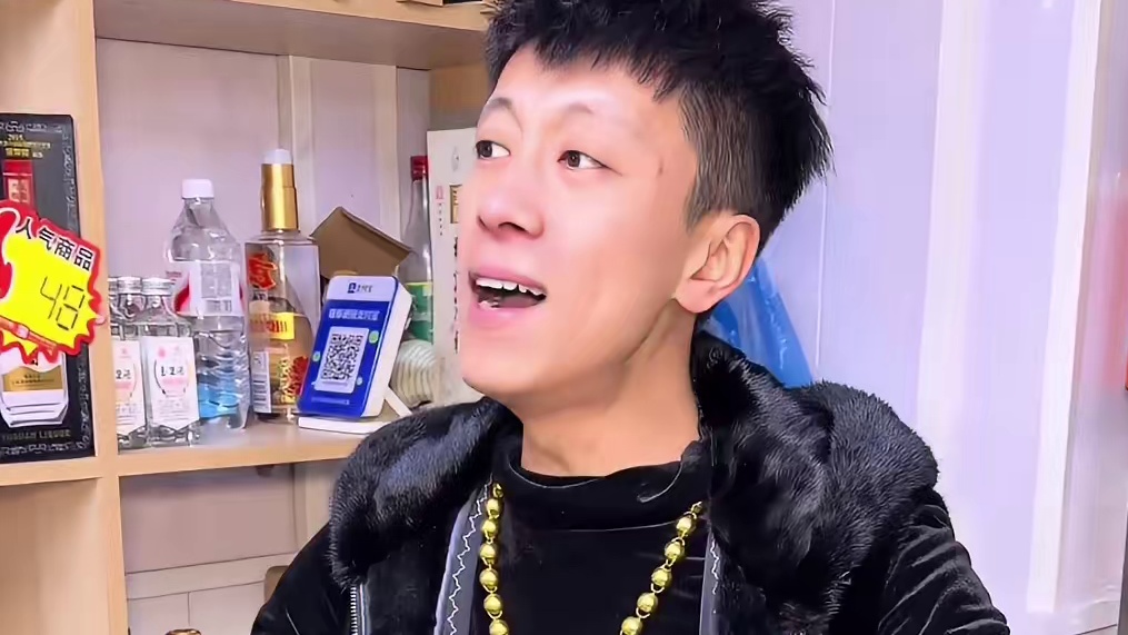 东北清真菜馆，八大金刚四大美100块吃一桌子菜