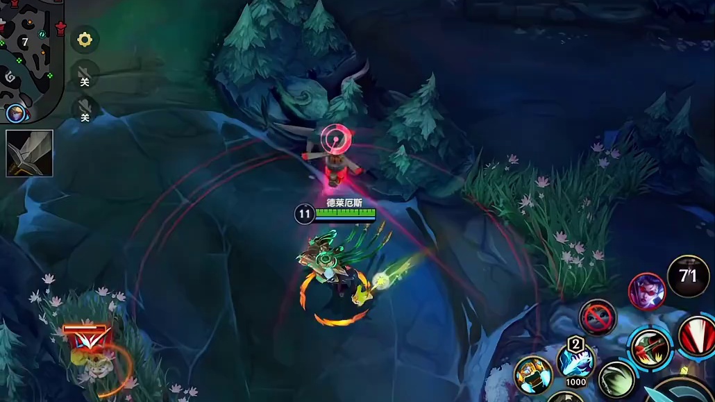 打团别脱节，集火一个