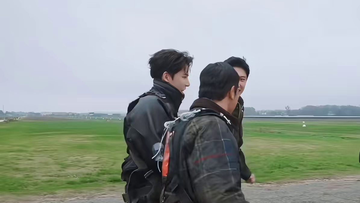 人生不过三万天，人活着就活几个瞬间