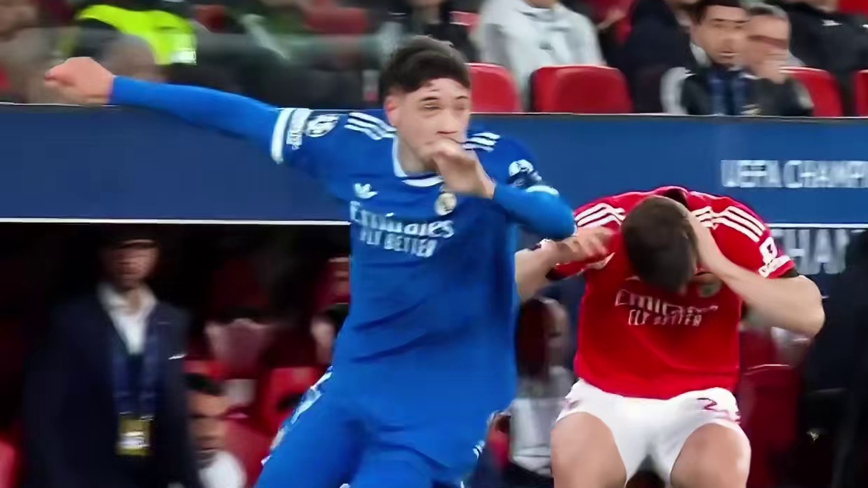 葡媒：本菲卡已就 击打达尔的行为，向欧足联提出纪律申诉