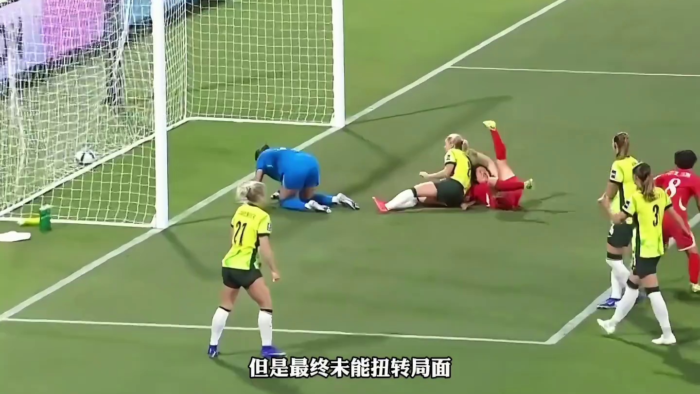 全场狂轰21脚！无缘四强！朝鲜女足球员赛后泪洒赛场，女足亚洲杯中国女足