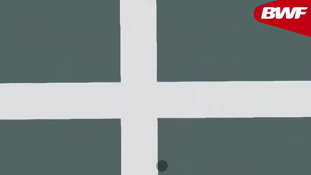 毫厘之间的落点，裁判看清了！并表示：嘴角很难压下来