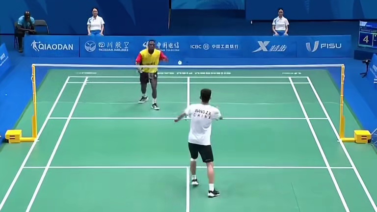 王正行从借拍到送拍，小小的举动，却体现了中国运动员的善良