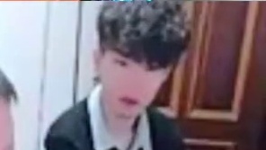 Doo参加CF绿豆杯拿下第一晋级决赛，白虎一顿狂秒领先1222和欧欧，不愧是AG全能狙击手