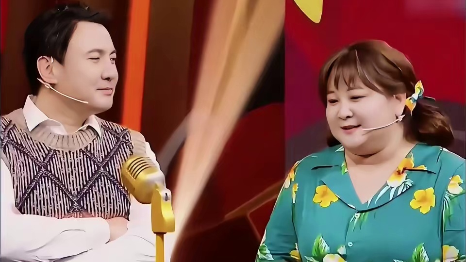 沈腾在马丽和贾玲中间选择了